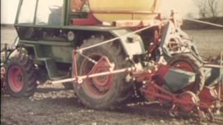 DEUTZFAHR INTRAC SYSTEM 2000 in Rübenbau1973  Deutsch [upl. by Enrak]