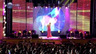 TONI DACHEVA  BEDNI I BOGATI  Тони Дачева  Бедни и богати live 2010 [upl. by Yllim494]