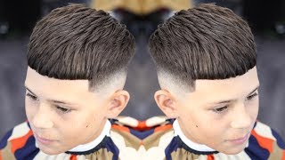 BARBER TUTORIAL CROP TOP FADE [upl. by Elohcan]