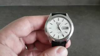 How to change the day and date on a Seiko 5 watch [upl. by Rabjohn924]