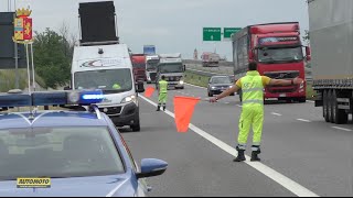 Polizia Stradale in azione guasto Cosa fare [upl. by Lorelle]