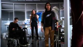 The Flash S2E17  Team Flash amp Barry meet Future Barry [upl. by Anneirda]