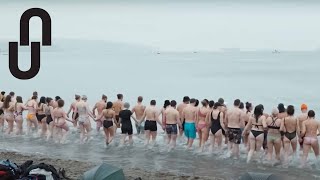 Kitsilano Beach Community Cold Plunge [upl. by Almund]