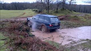 RANGE ROVER P38 BoneStock Offroading V8 Sound [upl. by Ymmit]