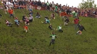 Cheese Rolling at Coopers Hill Gloucestershire  2015 [upl. by Fennell]