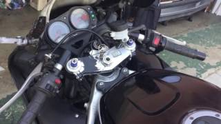 07 Kawasaki ZZR600 Idle after carb cleaning [upl. by Nyllij]