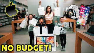 WE BOUGHT EVERYTHING AT THE APPLE STORE NO BUDGET  The Royalty Family [upl. by Ynelram]