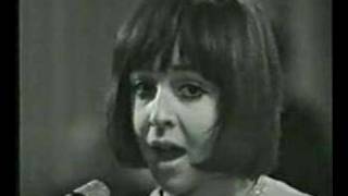 Vicky  Lamour Est Bleu  ESC 1967 [upl. by Nylrad]