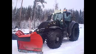 Snow plowing with Valtra t234 and Tokvam [upl. by Noscire526]