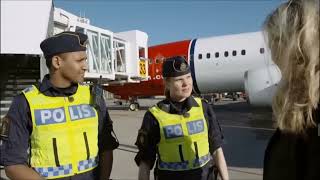 Polisen på Arlanda flygplats [upl. by Bocyaj]