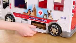 Classics Mobile Vet Clinic from Breyer  Breyer Model Horses [upl. by Lev]