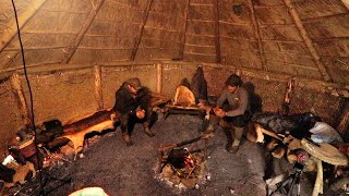 Medieval Camp  First Night in the Celtic Roundhouse Bushcraft Project PART 10 [upl. by Aehc]