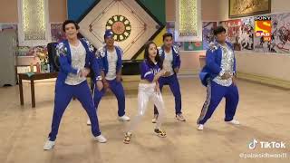 Tapu sena dance on muqabla song muqabla song dance performancetarak mehta ka oolta chashmah [upl. by Jasmina]